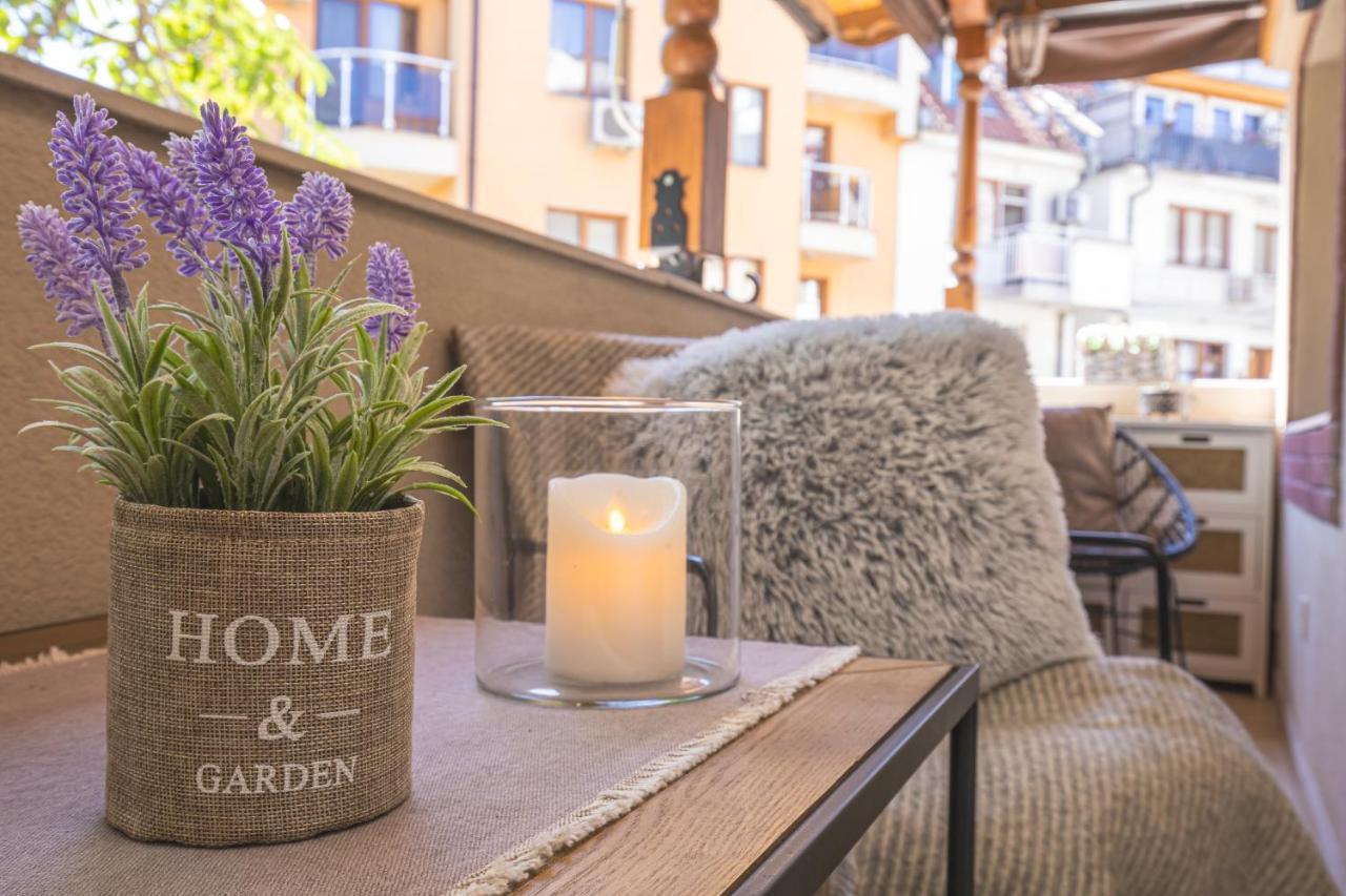 Stylish 1Bd Flat With A Terrace Near The Centre Of Plovdiv By Flat Mаnager Appartement Buitenkant foto