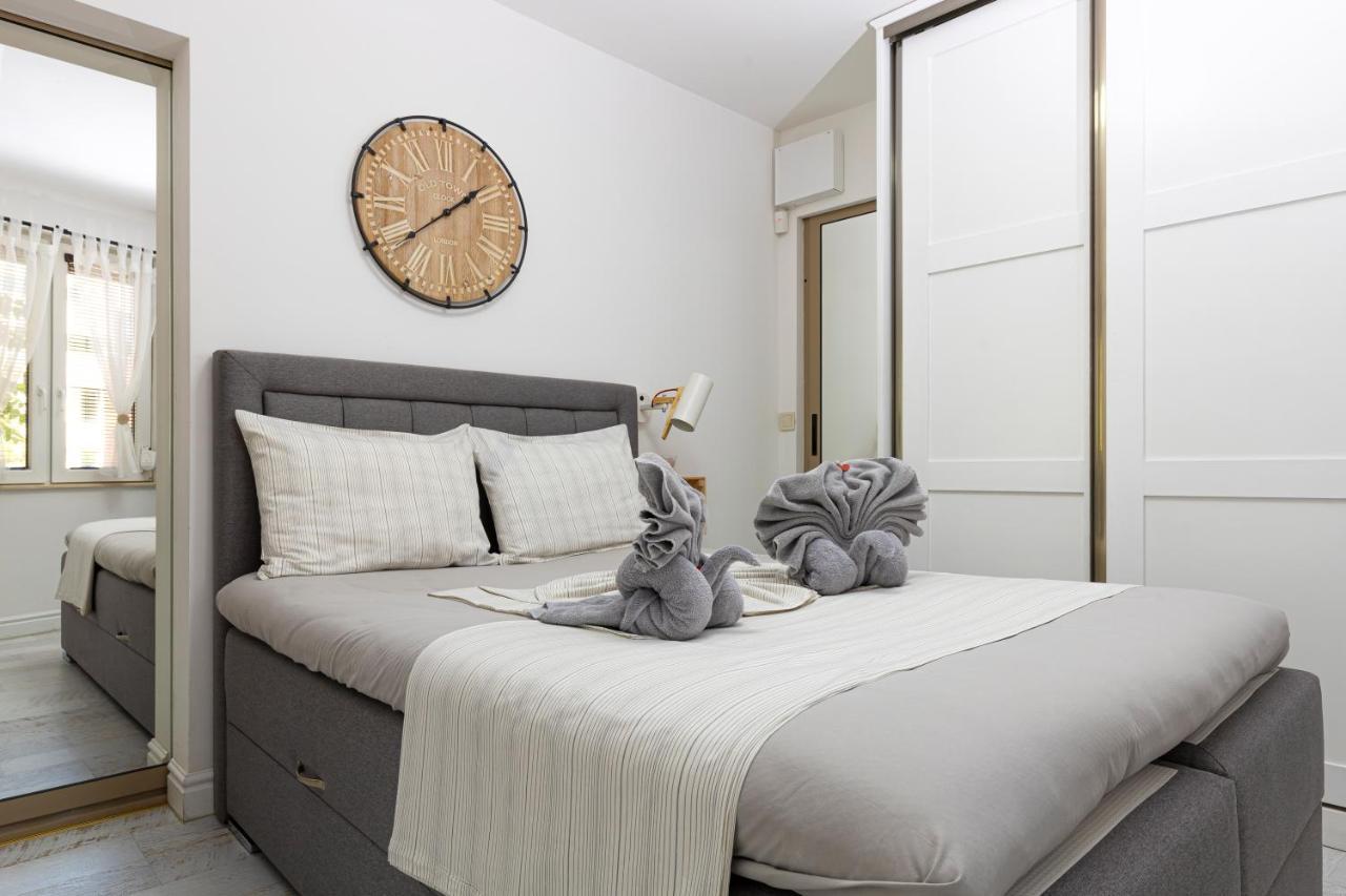 Stylish 1Bd Flat With A Terrace Near The Centre Of Plovdiv By Flat Mаnager Appartement Buitenkant foto